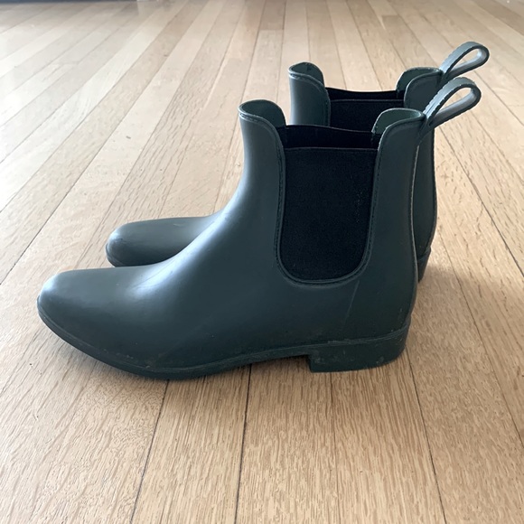 J.Crew hunter green Chelsea rain booties - Picture 1 of 3